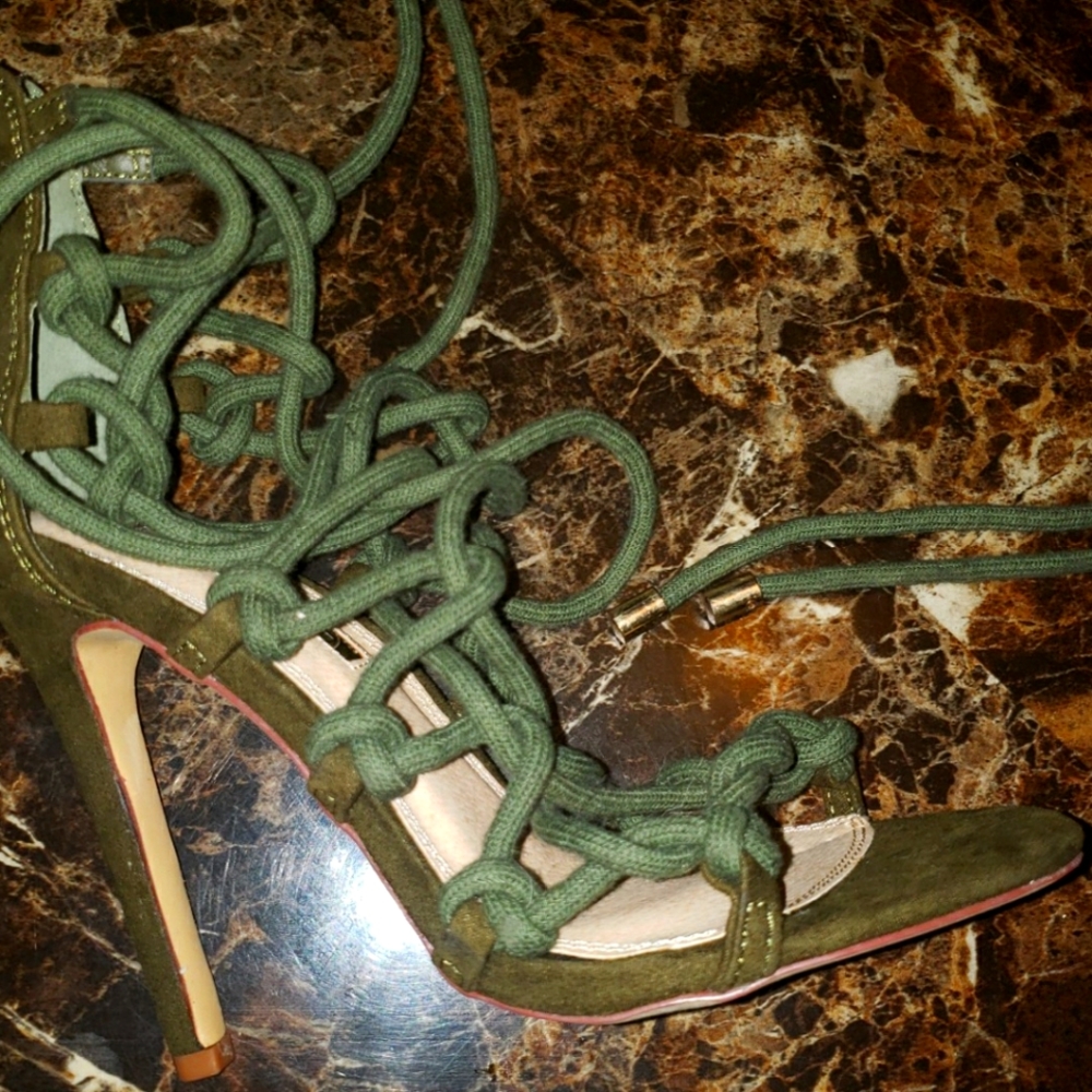 Women heels 👠